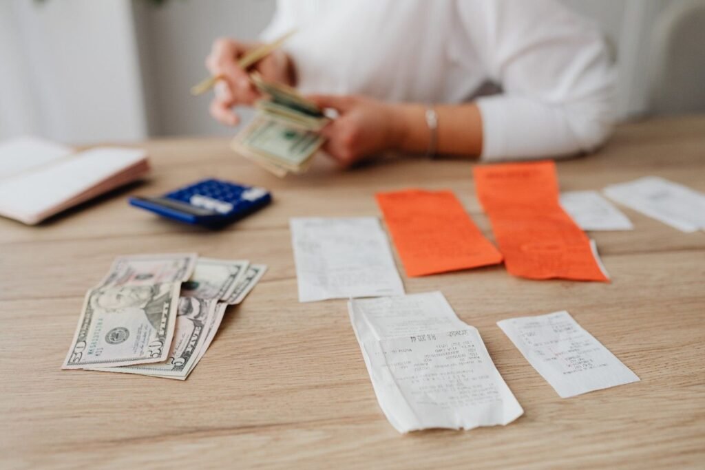How to Track Spending Without a Spreadsheet