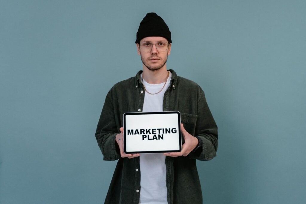 How to Create a Marketing Plan That Converts (Free Template Included)