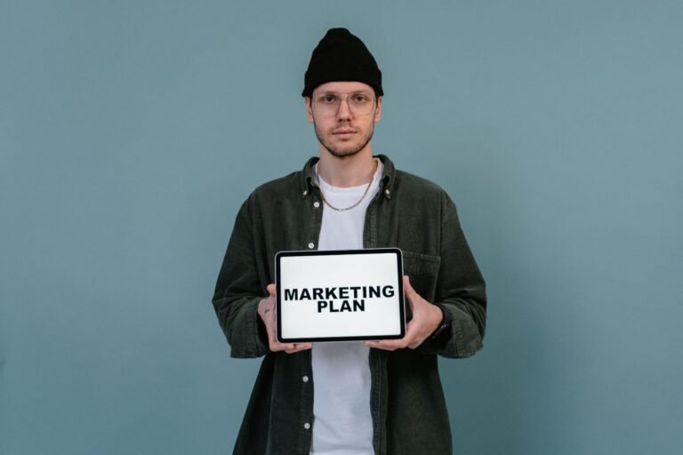 How to Create a Marketing Plan That Converts (Free Template Included)